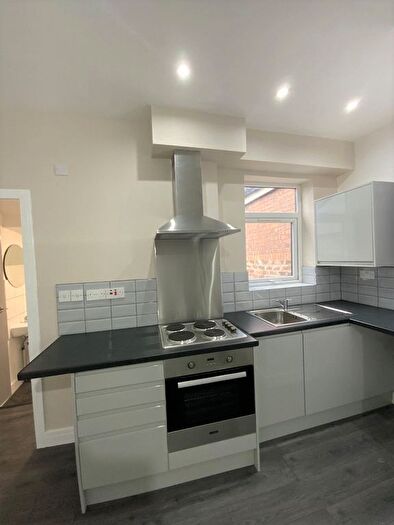 1 Bedroom Flat To Rent In Town Row, Liverpool, L12