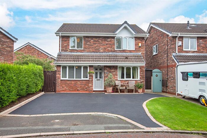 3 Bedroom Detached House For Sale In Johnson Close, Carnforth, LA5