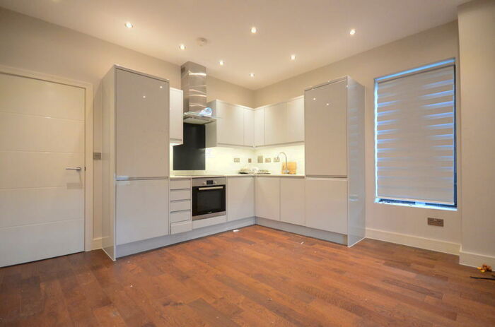 1 Bedroom Apartment To Rent In Braccans, Bracknell, RG12