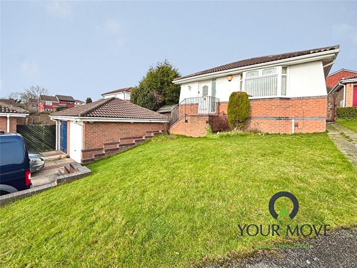 3 Bedroom Bungalow For Sale In St. Andrews Drive, Darton, Barnsley, S75