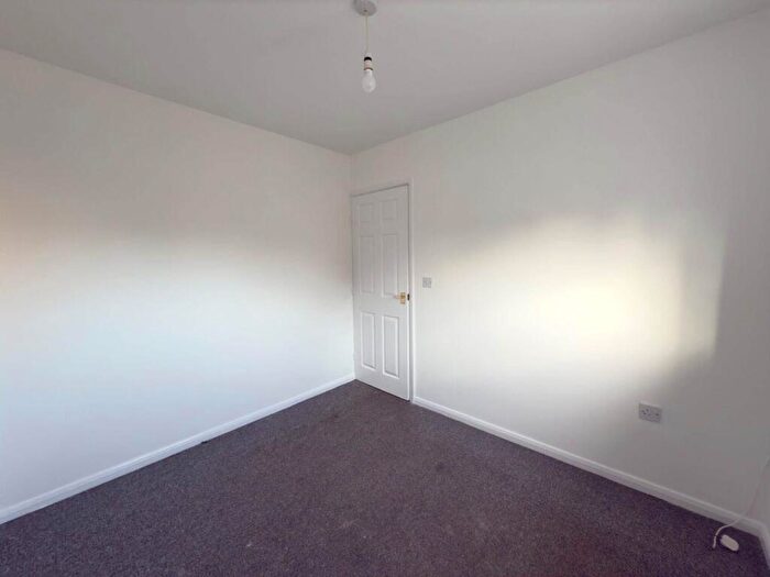 3 Bedroom Terraced House For Sale In Harron Close, Westvale, L32