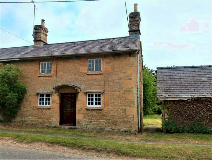 3 Bedroom Cottage To Rent In Junction Road, Churchill, OX7