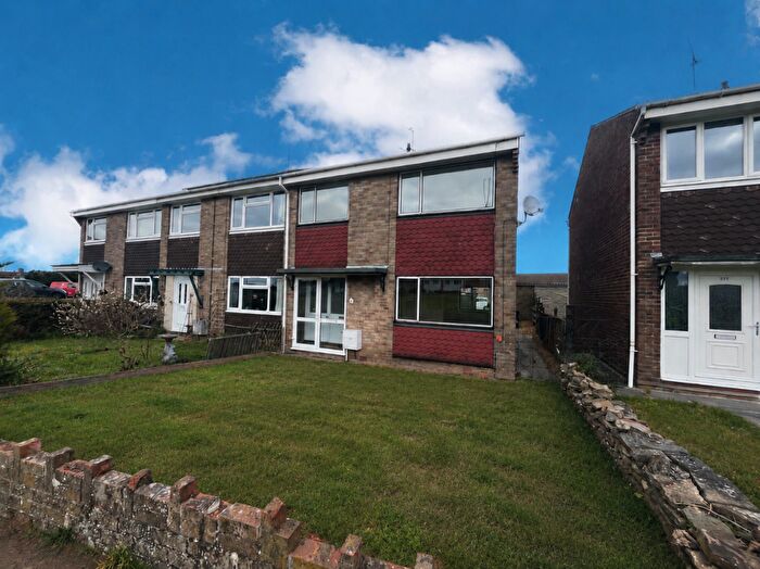 3 Bedroom House To Rent In Dovecote, Yate, Bristol, BS37