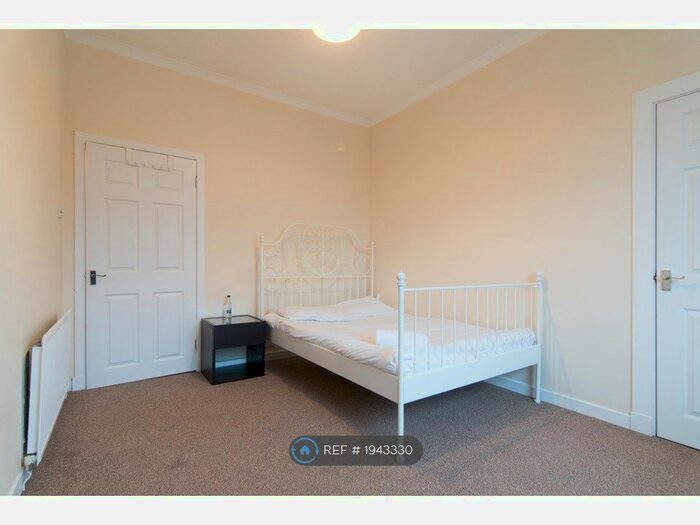 2 Bedroom Flat To Rent In Merton Drive, Glasgow, G52