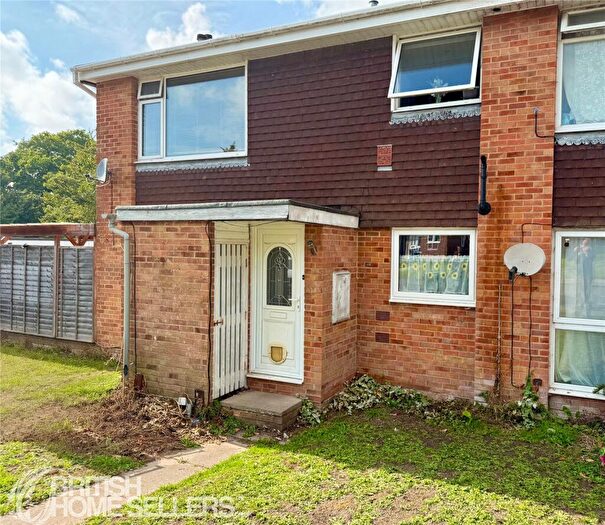 2 Bedroom Apartment For Sale In Pittmore Road, Burton, Christchurch, Dorset, BH23