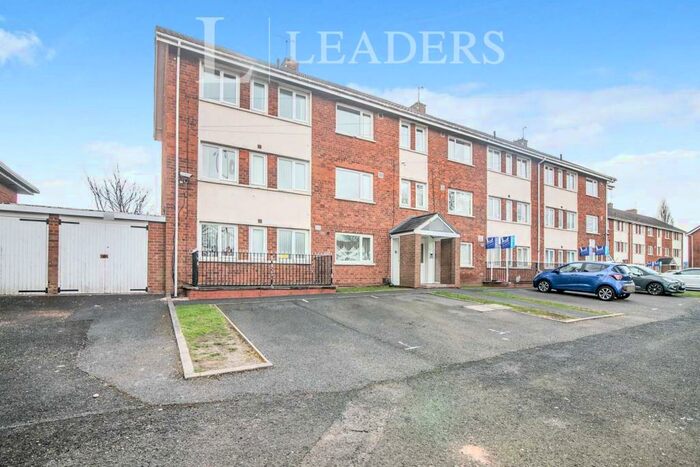 3 Bedroom Apartment To Rent In Bristol Road South, B31