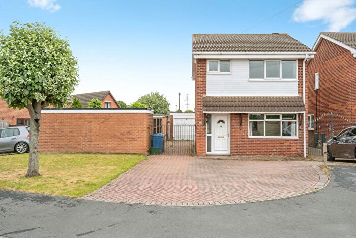 3 Bedroom Detached House For Sale In Elizabeth Avenue, Kirk Sandall, Doncaster, South Yorkshire, DN3
