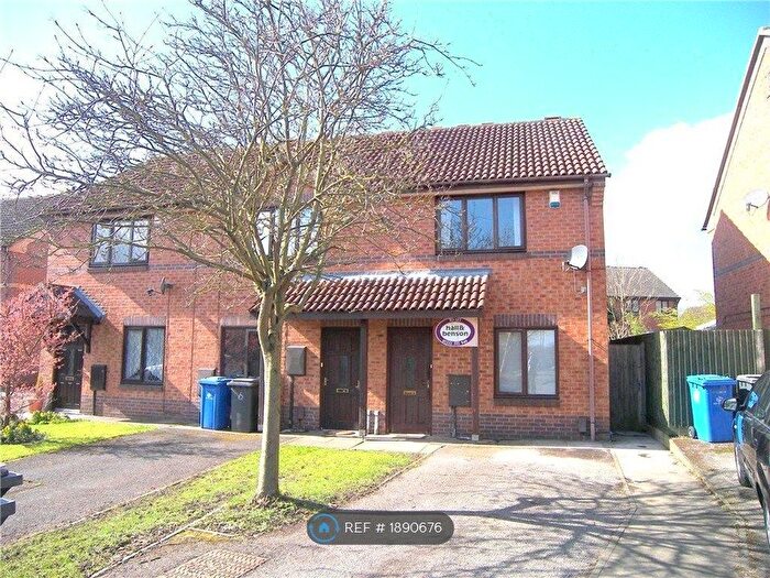 2 Bedroom Semi-Detached House To Rent In Siskin Drive, Sinfin, Derby, DE24