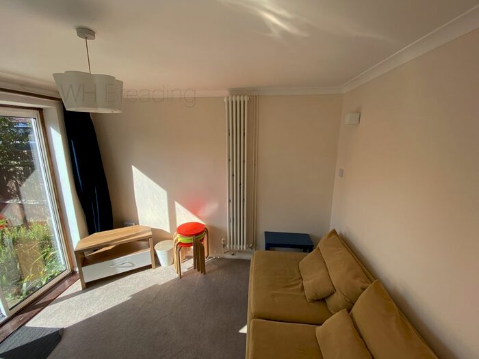 3 Bedroom End Of Terrace House To Rent In Bishops Way, Canterbury, CT2