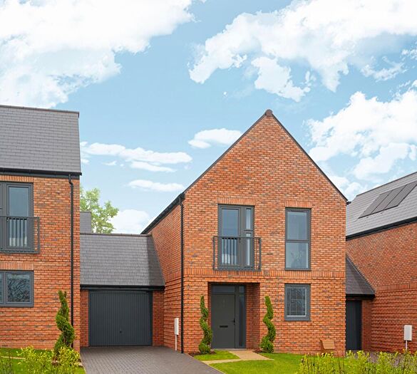 3 Bedroom Link Detached House For Sale In Scaynes Hill Road, Lindfield, RH16