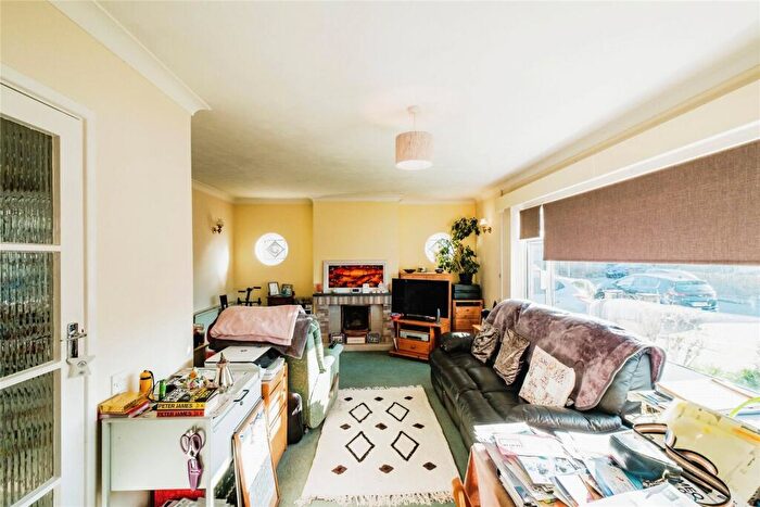 2 Bedroom Bungalow For Sale In Orchard Avenue, Worthing, West Sussex, BN14