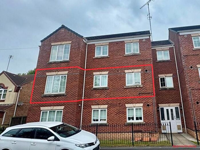 3 Bedroom Flat For Sale In Heathfield Way, Mansfield, NG18