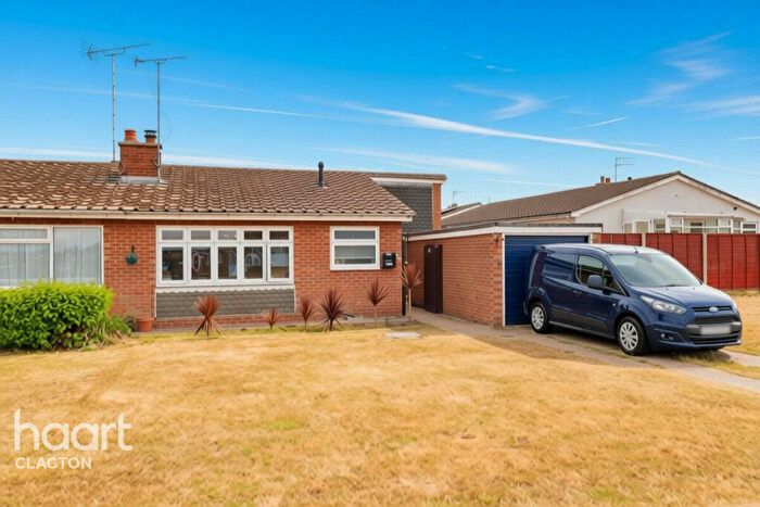 2 Bedroom Semi-Detached Bungalow For Sale In Sparrows Herne, Clacton-On-Sea, CO15