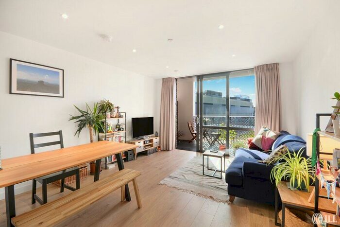 1 Bedroom Apartment To Rent In Forrester Way London, E15