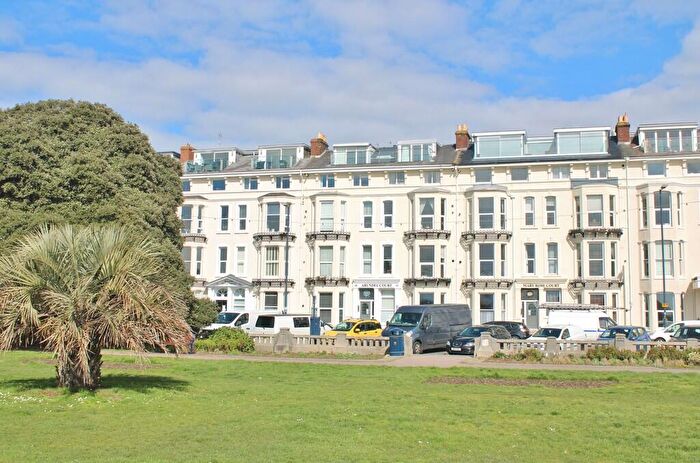 1 Bedroom Apartment For Sale In South Parade, Southsea, PO5