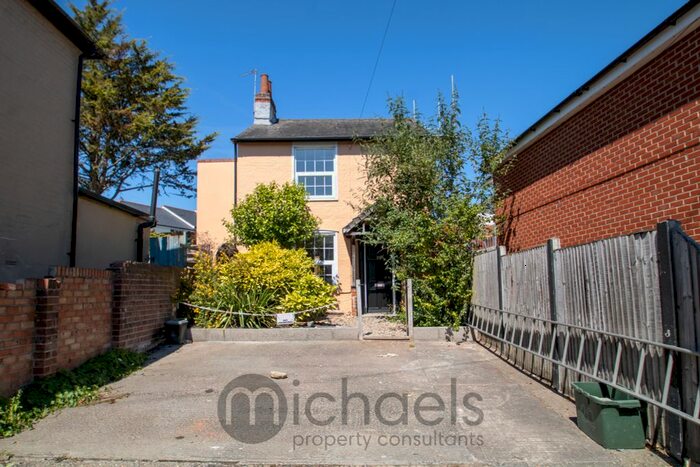 2 Bedroom Detached House To Rent In Greenstead Road, Colchester, CO1