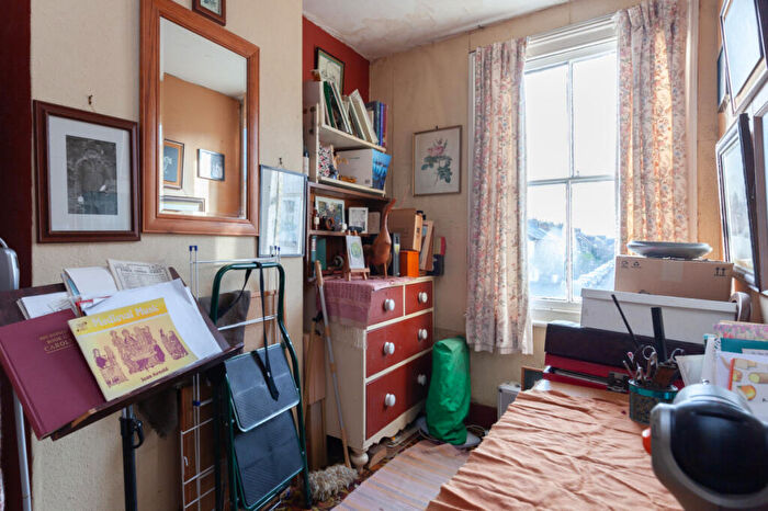 3 Bedroom Terraced House For Sale In Hurst Street East Oxford, OX4