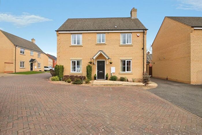 4 Bedroom Detached House For Sale In Juno Way, Peterborough, PE2