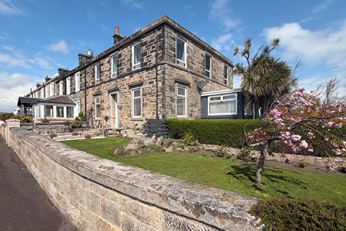 6 Bedroom Semi-Detached House For Sale In South View, Burntisland, KY3