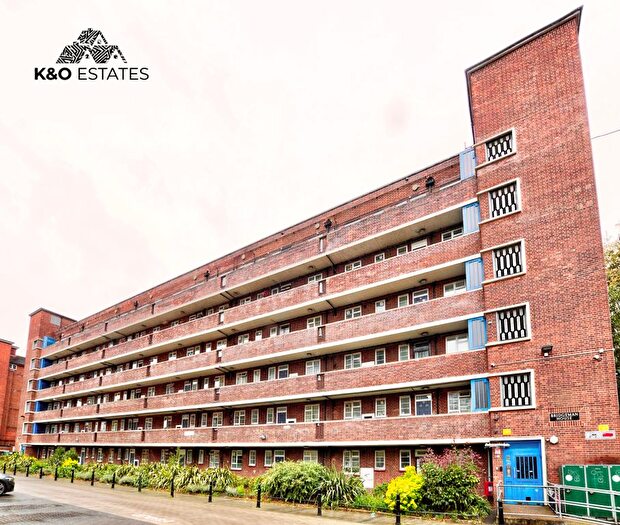 2 Bedroom Flat For Sale In Bridgeman House, Frampton Park Road, London, E9