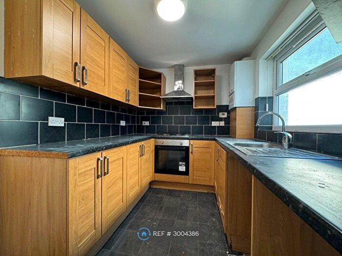 3 Bedroom Terraced House To Rent In Merlin St, Liverpool, L8
