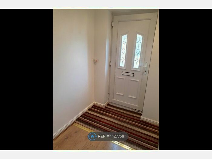 1 Bedroom Flat To Rent In All Saints Gardens, Chatham, ME4