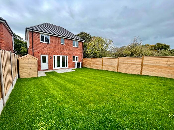 4 Bedroom Property To Rent In Ffordd Trellan, Colwyn Bay, LL28