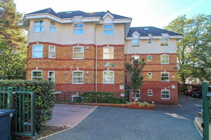 2 Bedroom Apartment To Rent In St Stephens Road, Bournemouth, BH2