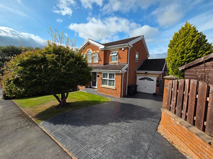 4 Bedroom Detached House For Sale In Far Townend, Dodworth, S75