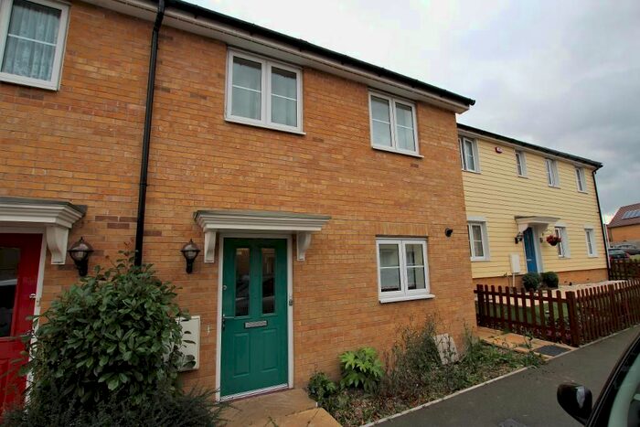 3 Bedroom Terraced House To Rent In Bernwelle Avenue, Harold Hill, Essex RM3