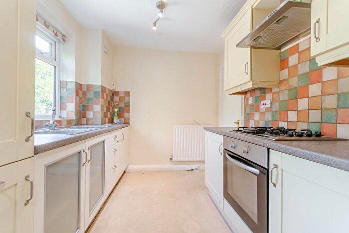3 Bedroom Apartment For Sale In Valley House, Park Valley, Nottingham, Nottinghamshire, NG7