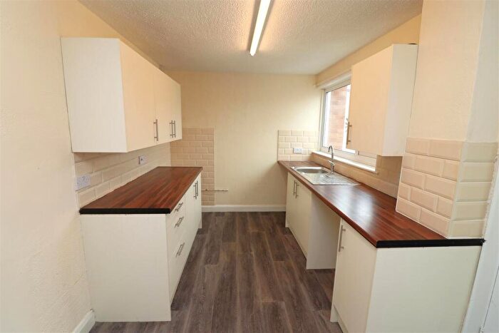 2 Bedroom End Of Terrace House For Sale In Babbages, Bickington, Barnstaple, EX31