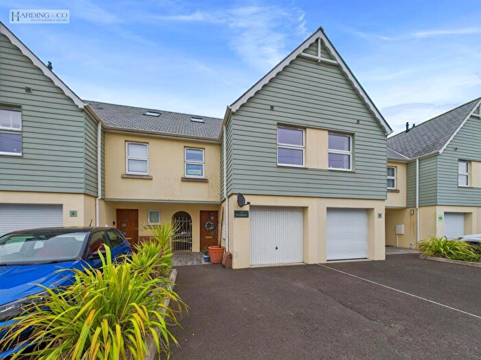 3 Bedroom Town House For Sale In Appledore, Nr Bideford, EX39