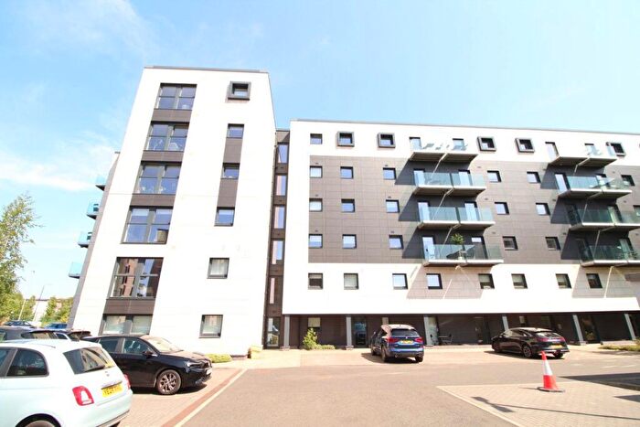 2 Bedroom Flat To Rent In Minerva Way, Finneston, G3