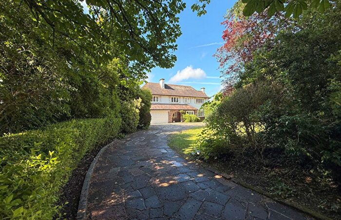 5 Bedroom Detached House For Sale In Woodcote Park Estate, Purley, Surrey, CR8