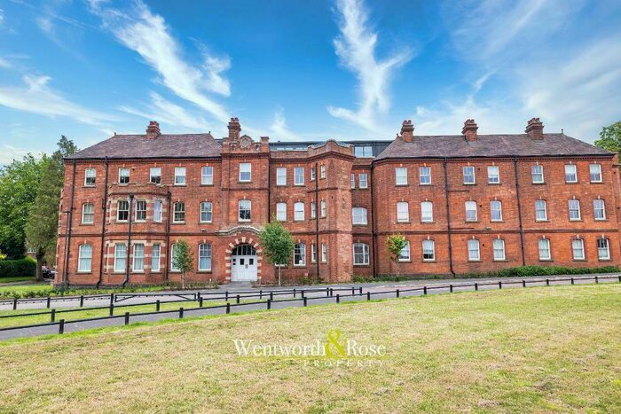 3 Bedroom Mews To Rent In The Woodlands, Willow Road, Bournville, Birmingham, B30