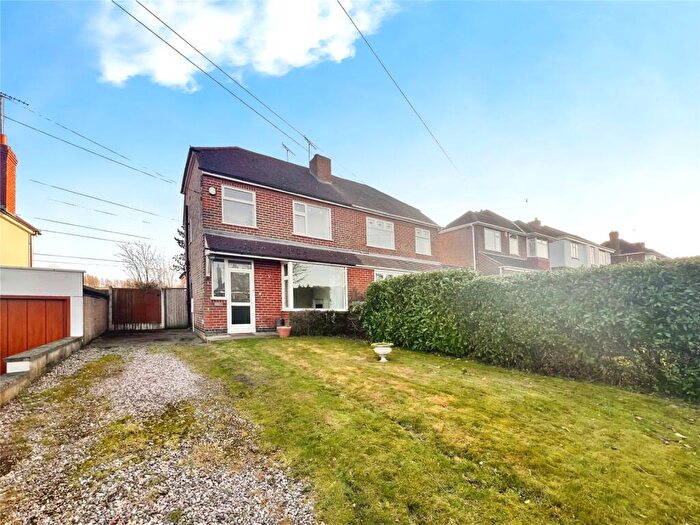 3 Bedroom Semi-Detached House For Sale In Bretby Lane, Bretby, Burton-on-Trent, Derbyshire, DE15