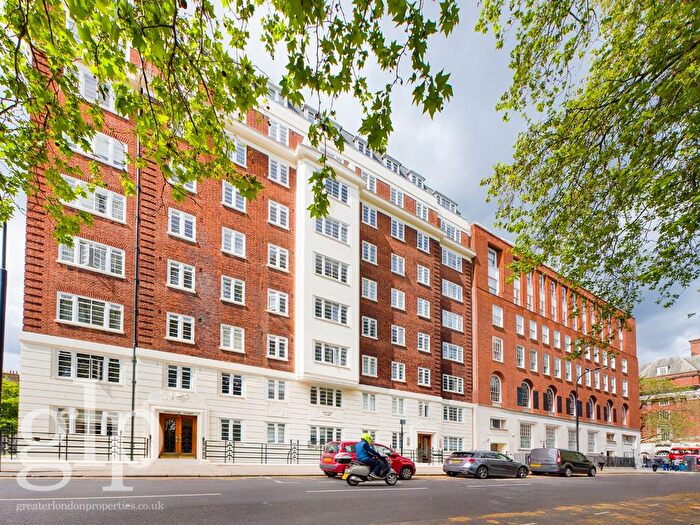 2 Bedroom Flat To Rent In Tavistock Court, Tavistock Square, Bloomsbury, WC1H