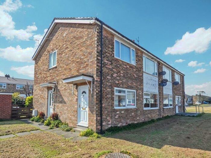 2 Bedroom Flat To Rent In Broomlee, Ashington, Northumberland, NE63