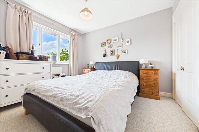 3 Bedroom Semi-Detached House For Sale In Woodfield Way, Theale, Reading, Berkshire, RG7