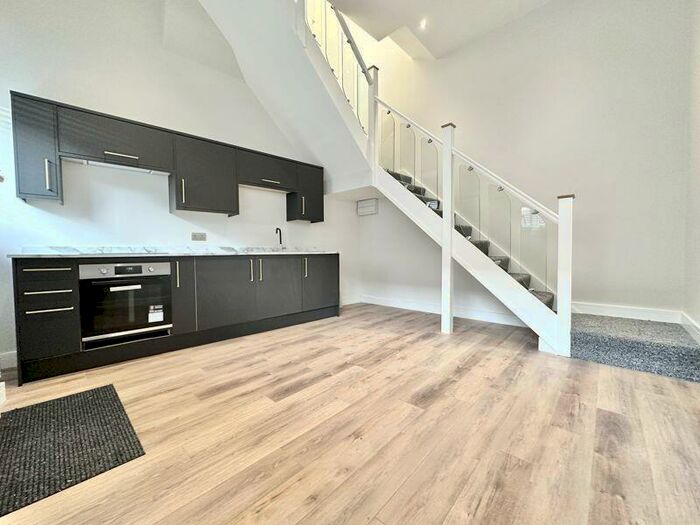 1 Bedroom Maisonette To Rent In Cambridge Street, Cleethorpes, DN35