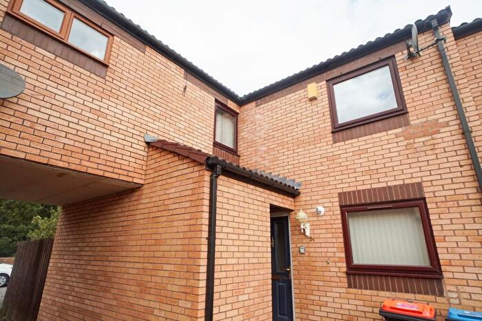 1 Bedroom Town House To Rent In Hatherton Way, Chester, Cheshire, CH2