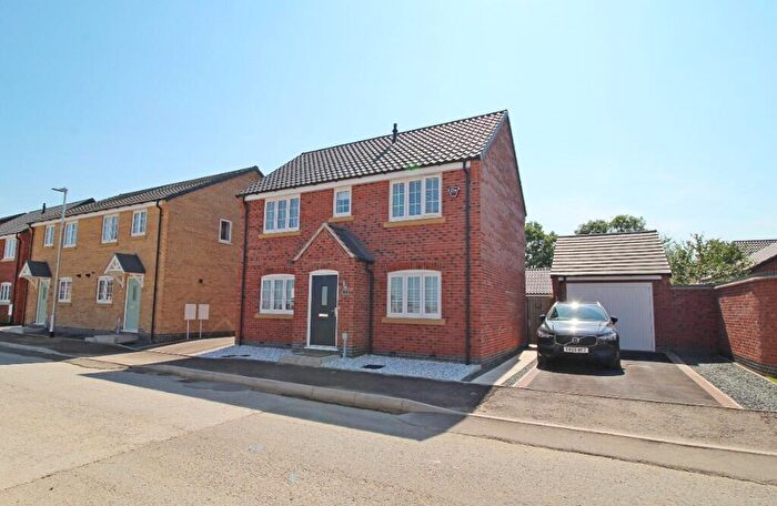 3 Bedroom Detached House For Sale In Falcon Avenue, Deeping St Nicholas, PE11