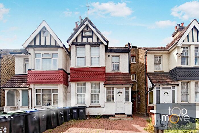 1 Bedroom Maisonette For Sale In Melfort Road, Thornton Heath, CR7