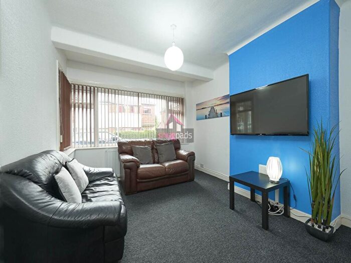 3 Bedroom House To Rent In Ashcroft Avenue, Salford, Manchester, M6