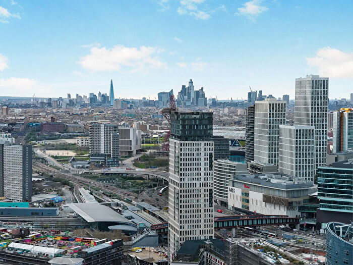 2 Bedroom Apartment For Sale In Legacy Tower, E15