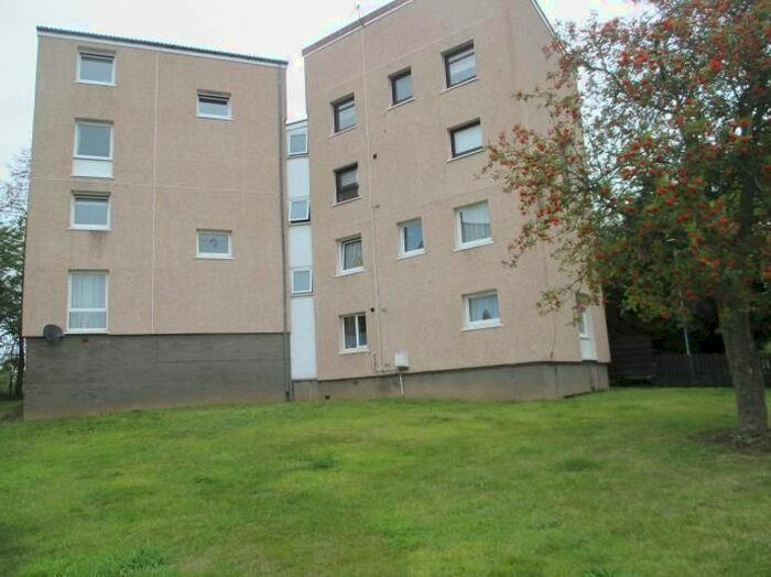 2 Bedroom Maisonette To Rent In Dochart Terrace, Dundee, DD2