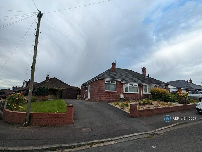 2 Bedroom Bungalow To Rent In Manor Road, Shaw, Oldham, OL2