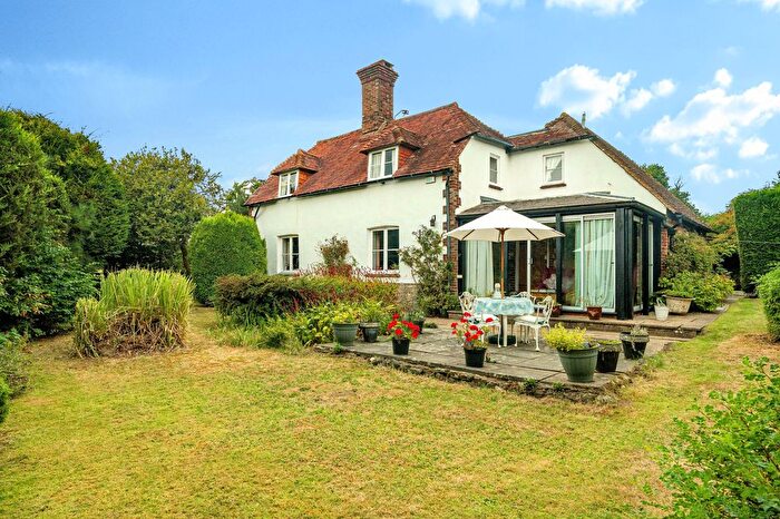 4 Bedroom Detached House For Sale In Tillington, Petworth, GU28