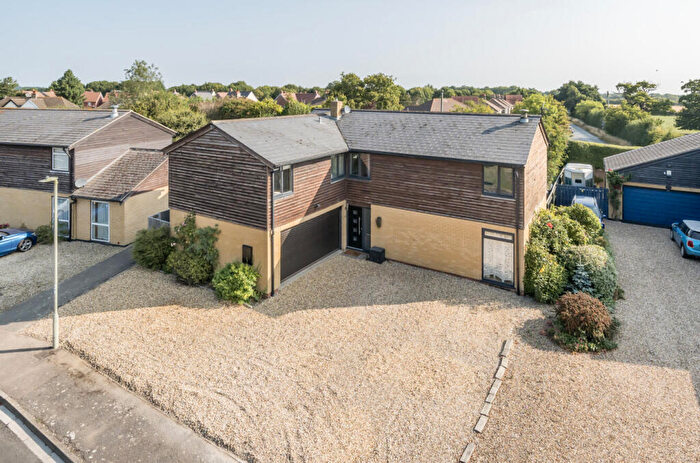 6 Bedroom Detached House For Sale In Craven Common, Uffington, Faringdon, Oxfordshire, SN7